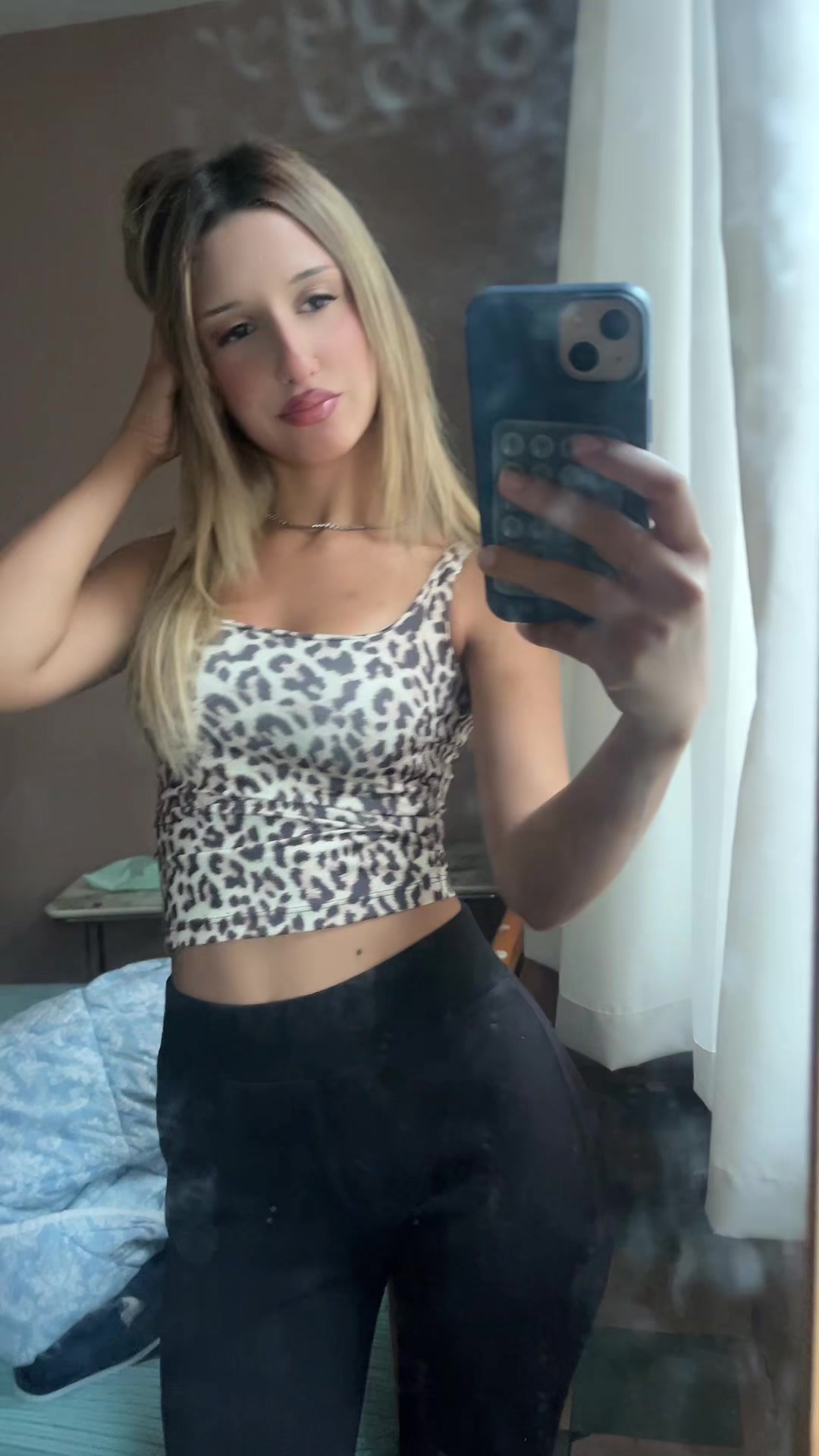 @b&uuml;sra