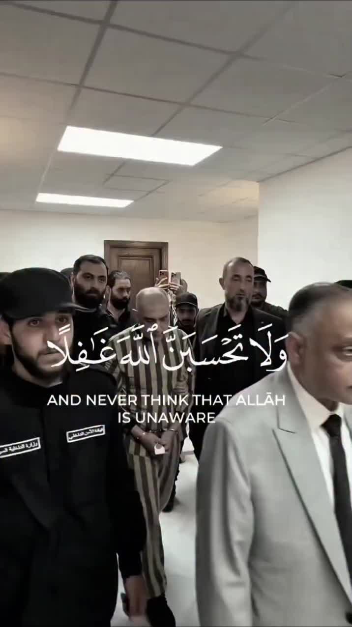 @لادقاني حُر