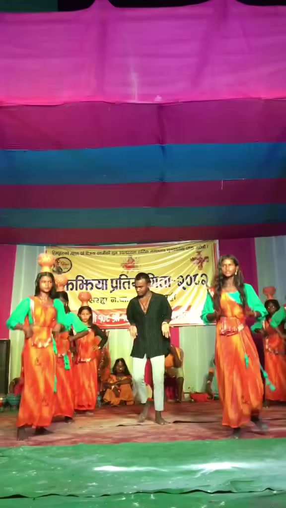 @1br dancers group