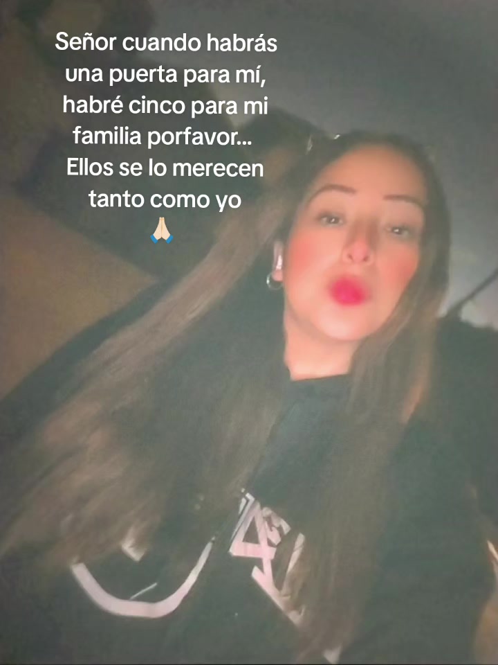 @Kat 🩷