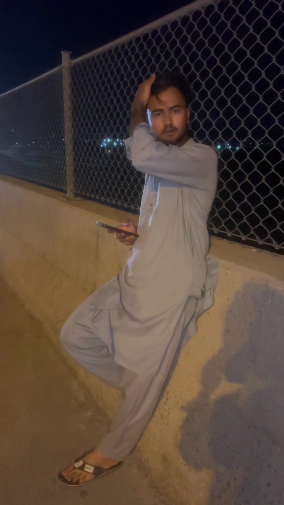 @⋆ 𝐼𝓉𝓈_𝓂𝑒_𝐻𝒶𝓂𝒾 🤍⚡️ ⋆