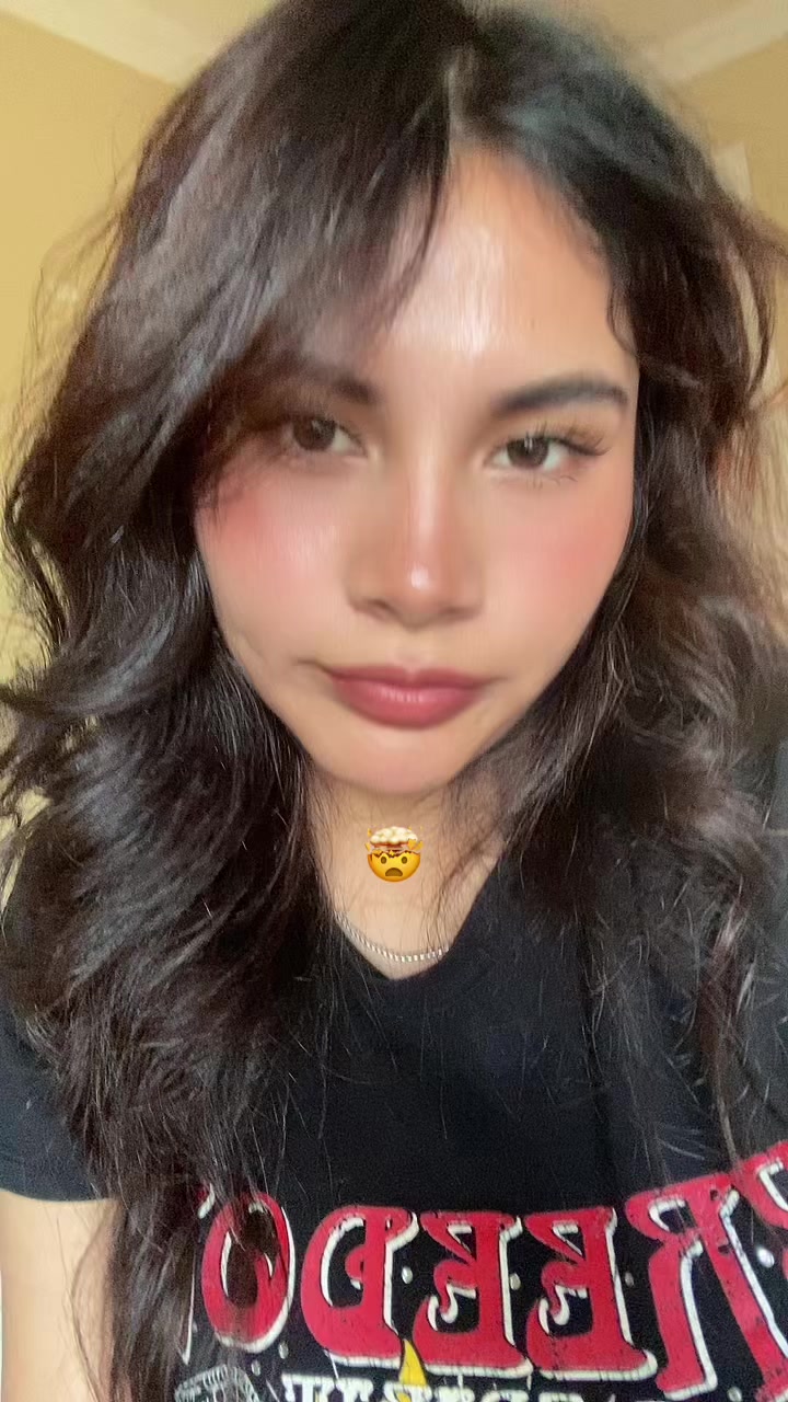 @Ojitos 🤎