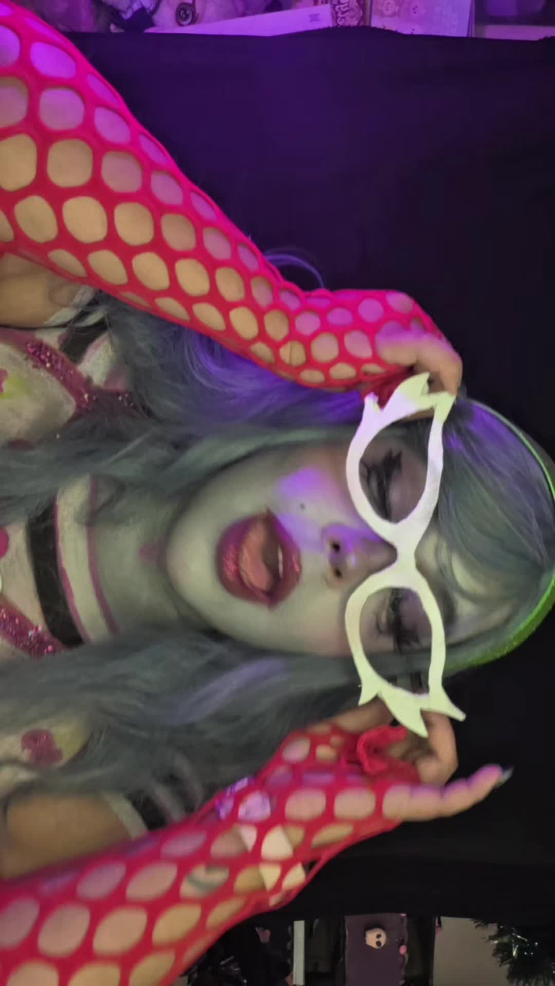 @MaryappleMUA 🍎🎨
