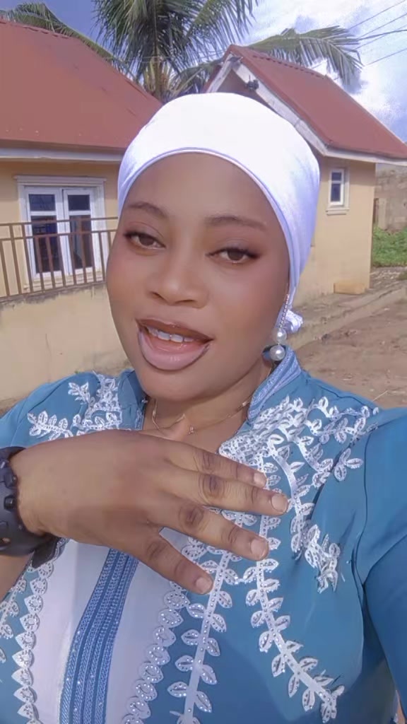 @opeyemijumoke037@gmail.com