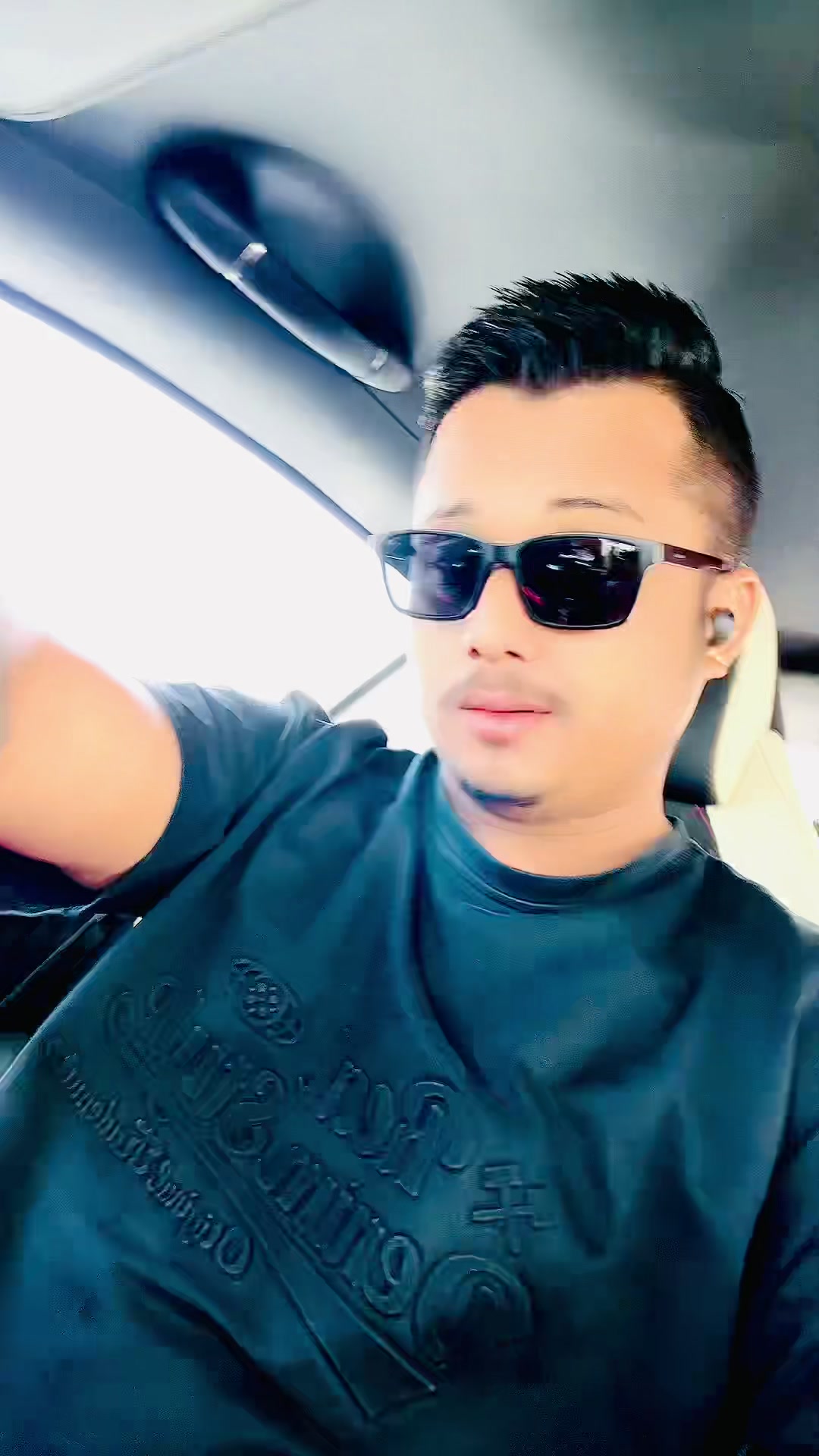 @sugam_bhujel_official521