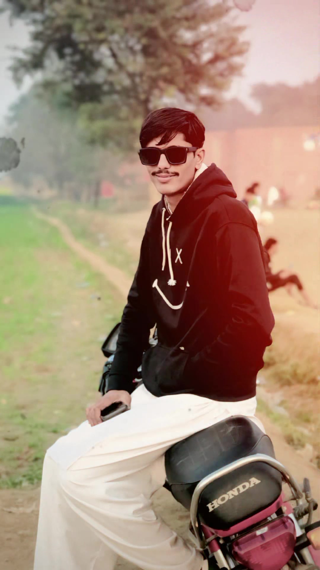 @Zubair Jutt