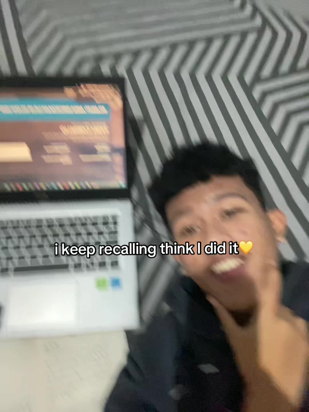 @elNeLi0