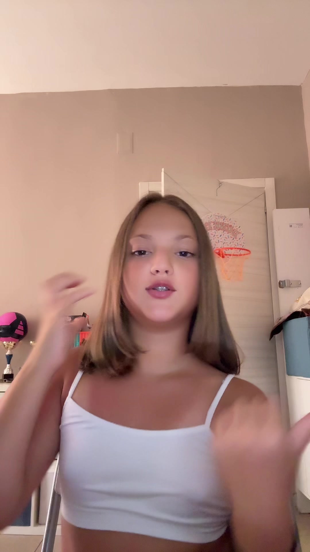 @👸🏽🤎