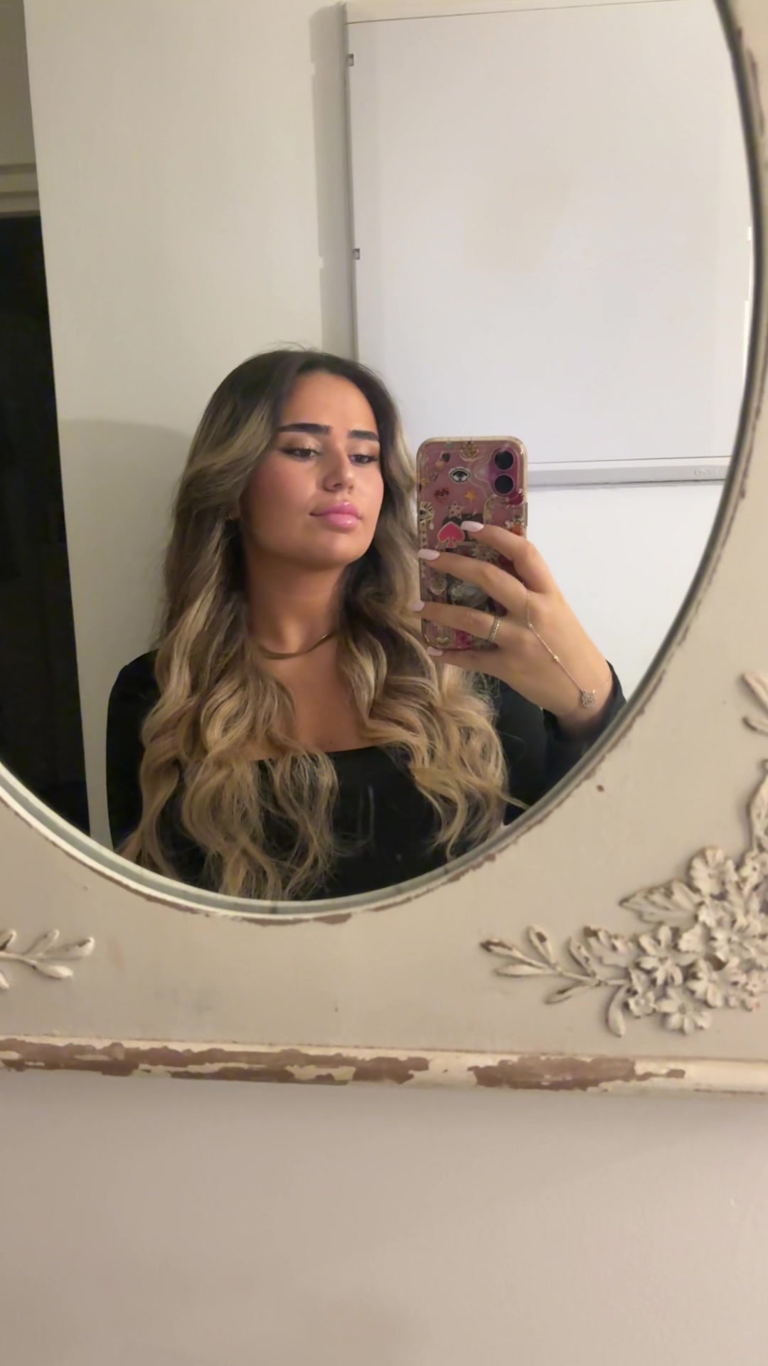 @chloecohen