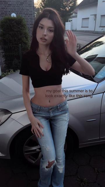 @𝒜𝓃𝒶
