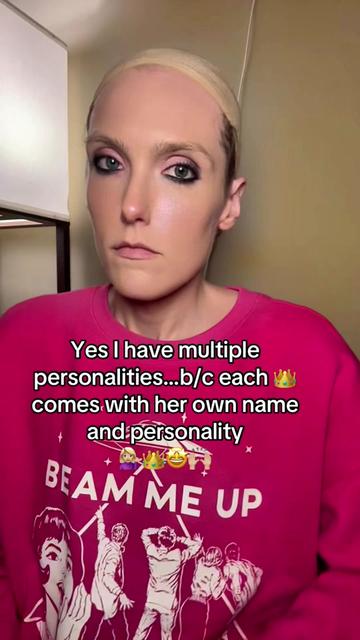 @👑MellieRae_YourKCWigBestie👑