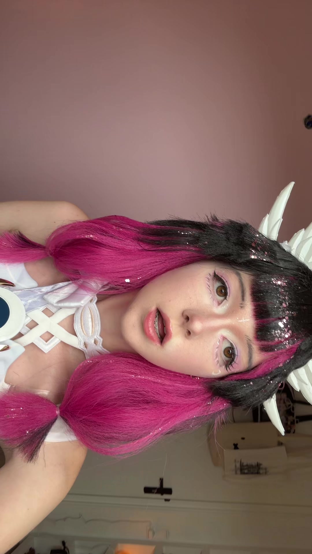 @♡‧₊˚🩻 𝐥𝐥𝐨𝐲𝐝!: &lsaquo;𝟹 ∙ 🕸️