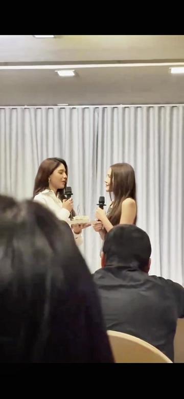 @๐๐พ๐พ๐ผ๐ฑ๐ป๐ด ๐ถแ