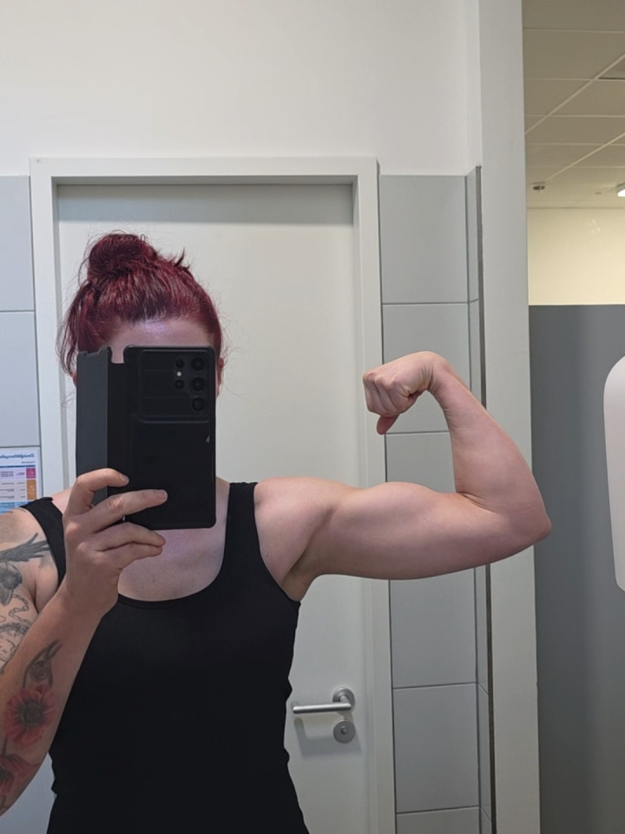 @🐝💪Kati Barbella