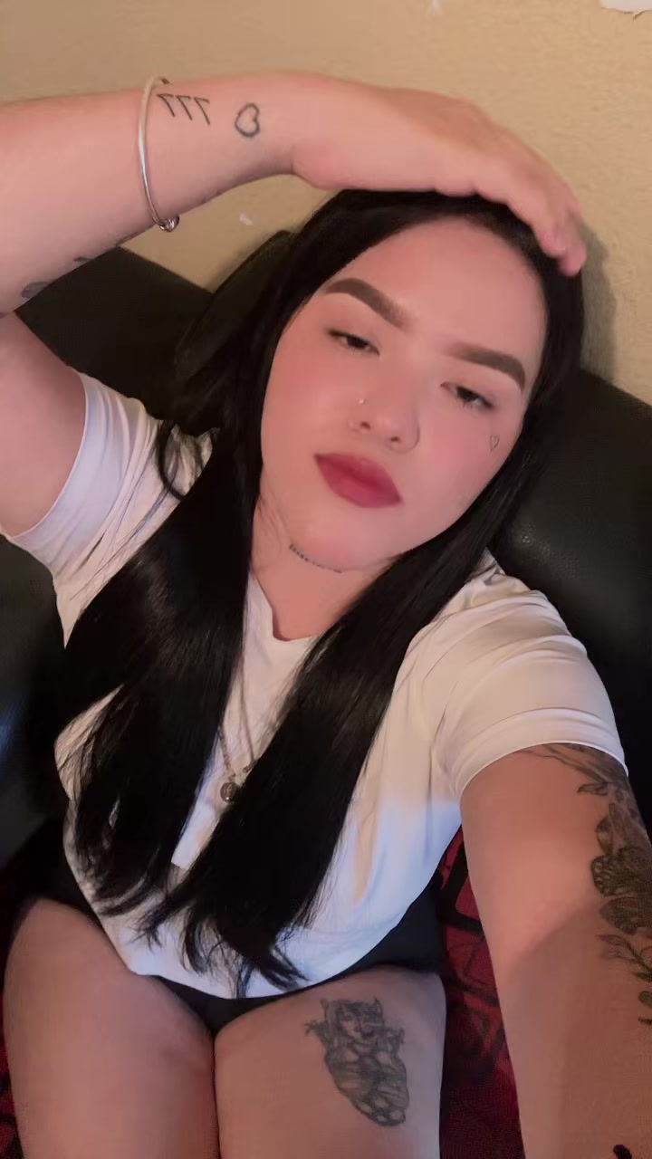 @Ayliinee💕