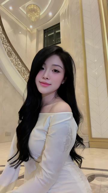@Dressesinsilk
