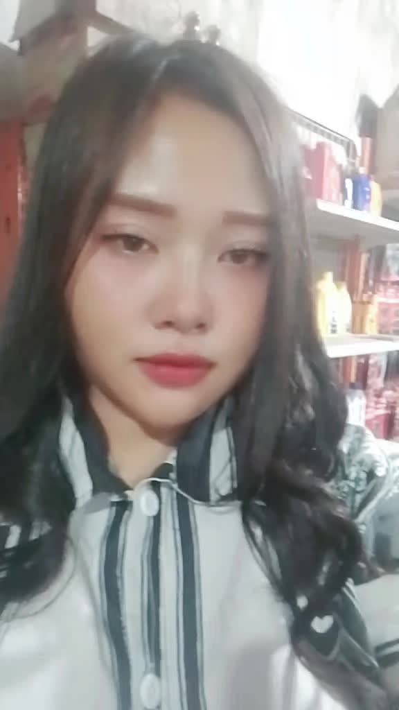 @putriastriani