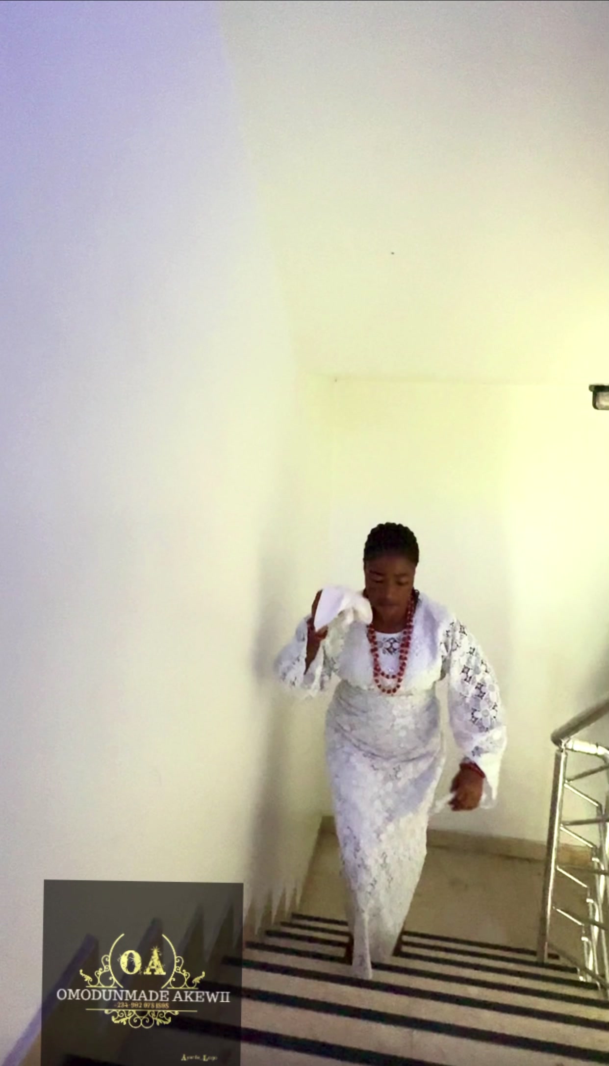 @OMODUNMADE AK&Eacute;W&Igrave;