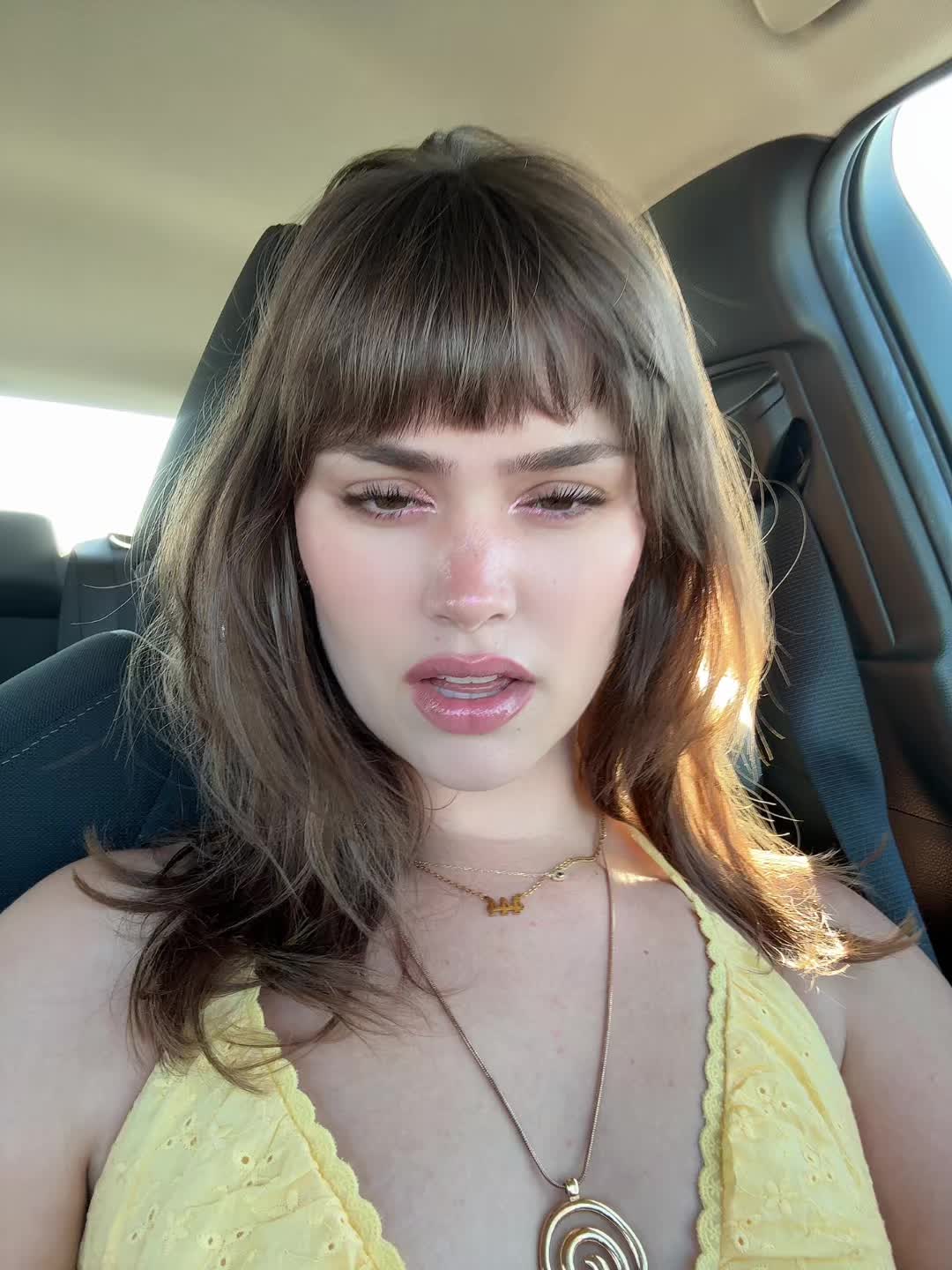 @zoe101