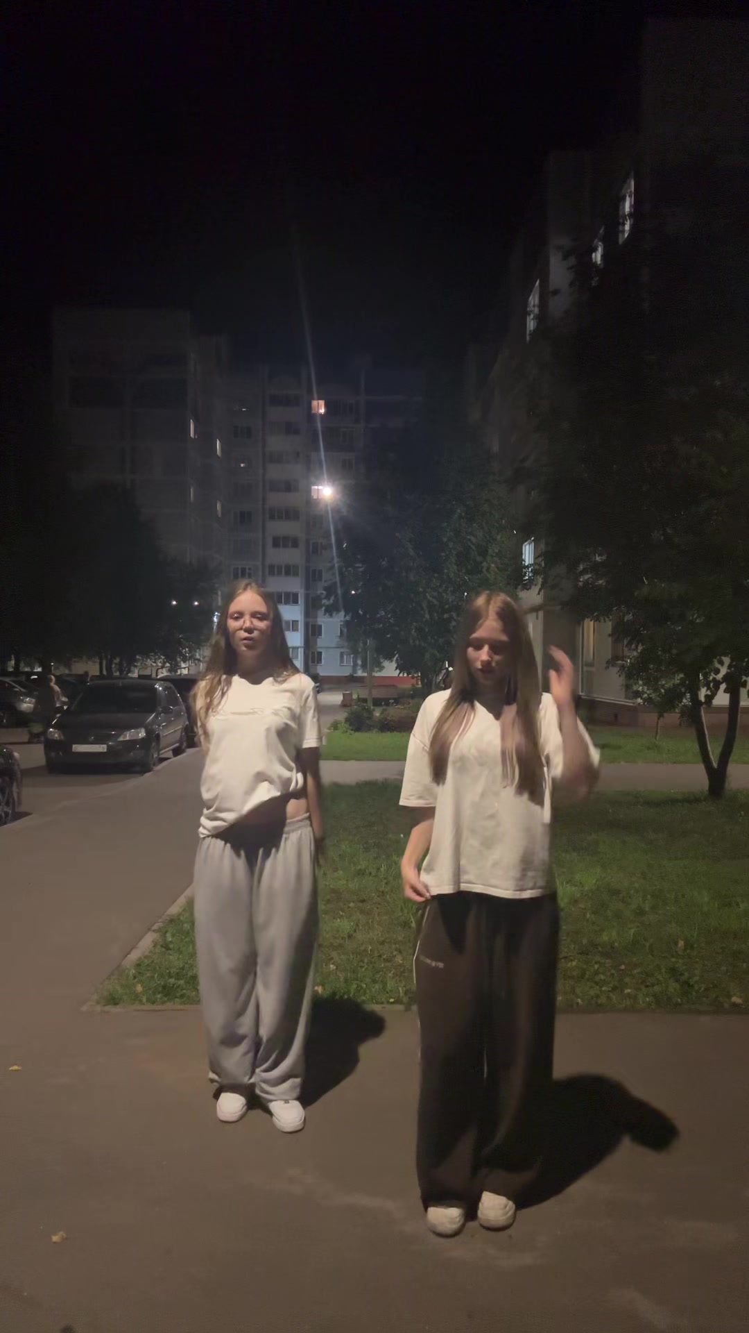 @Анжеличка