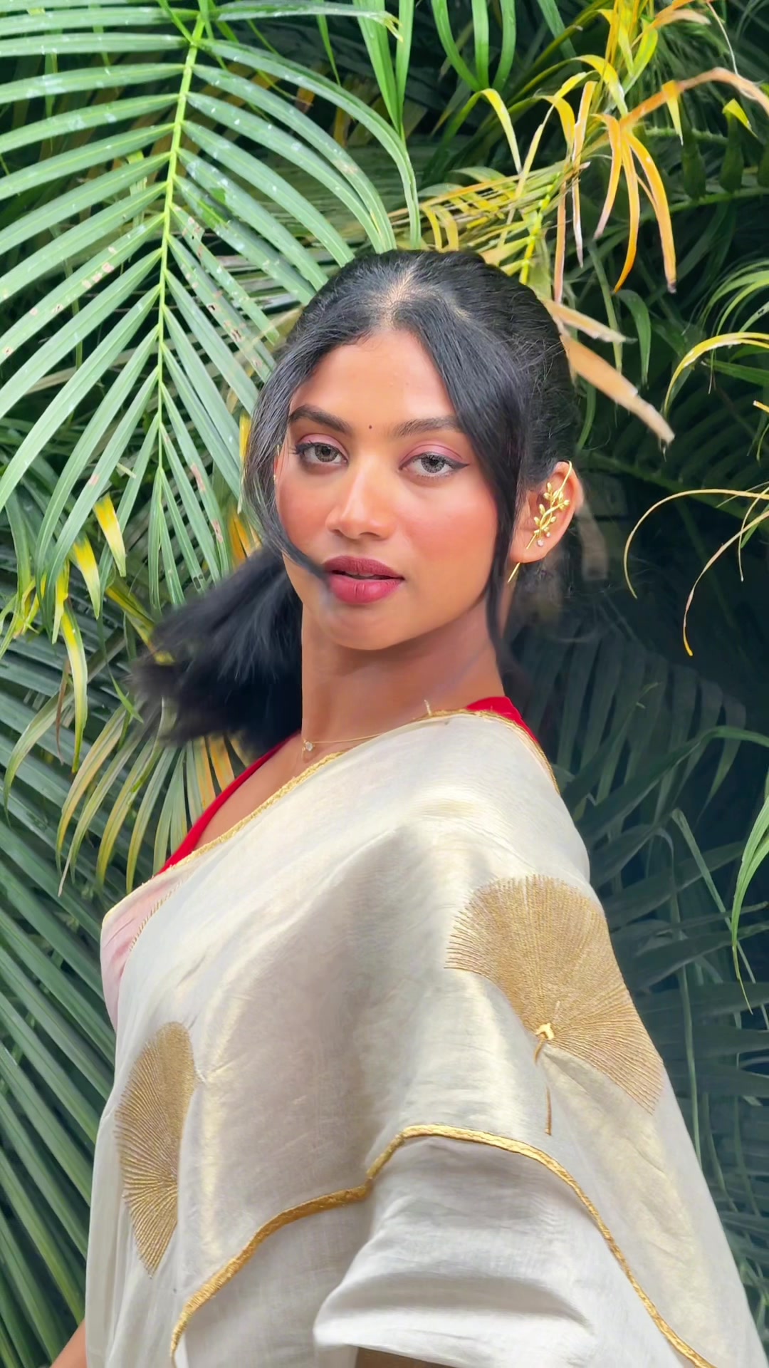 @Annsindhu