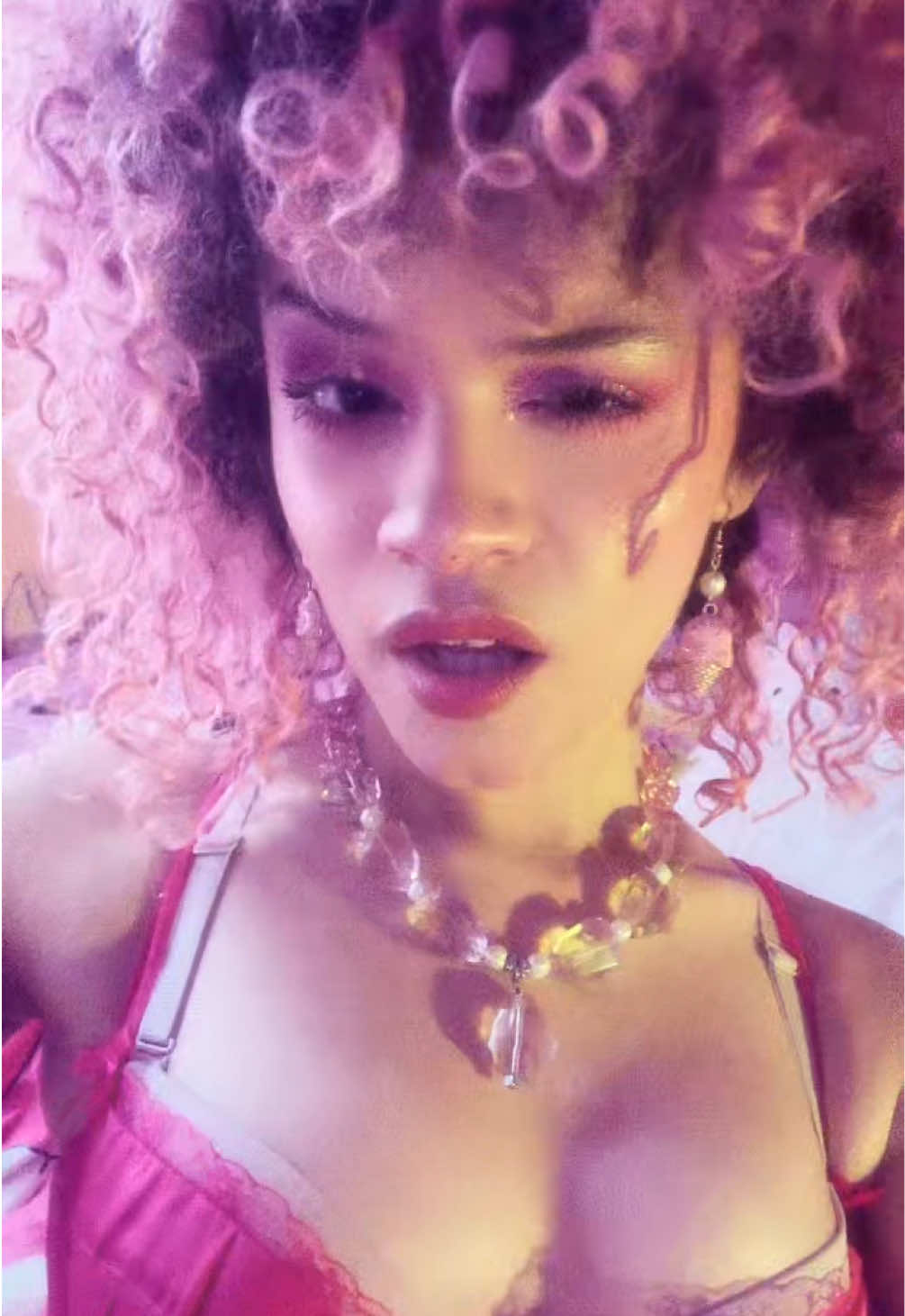 @kat ⚢ irl bonnibel ! 🍭