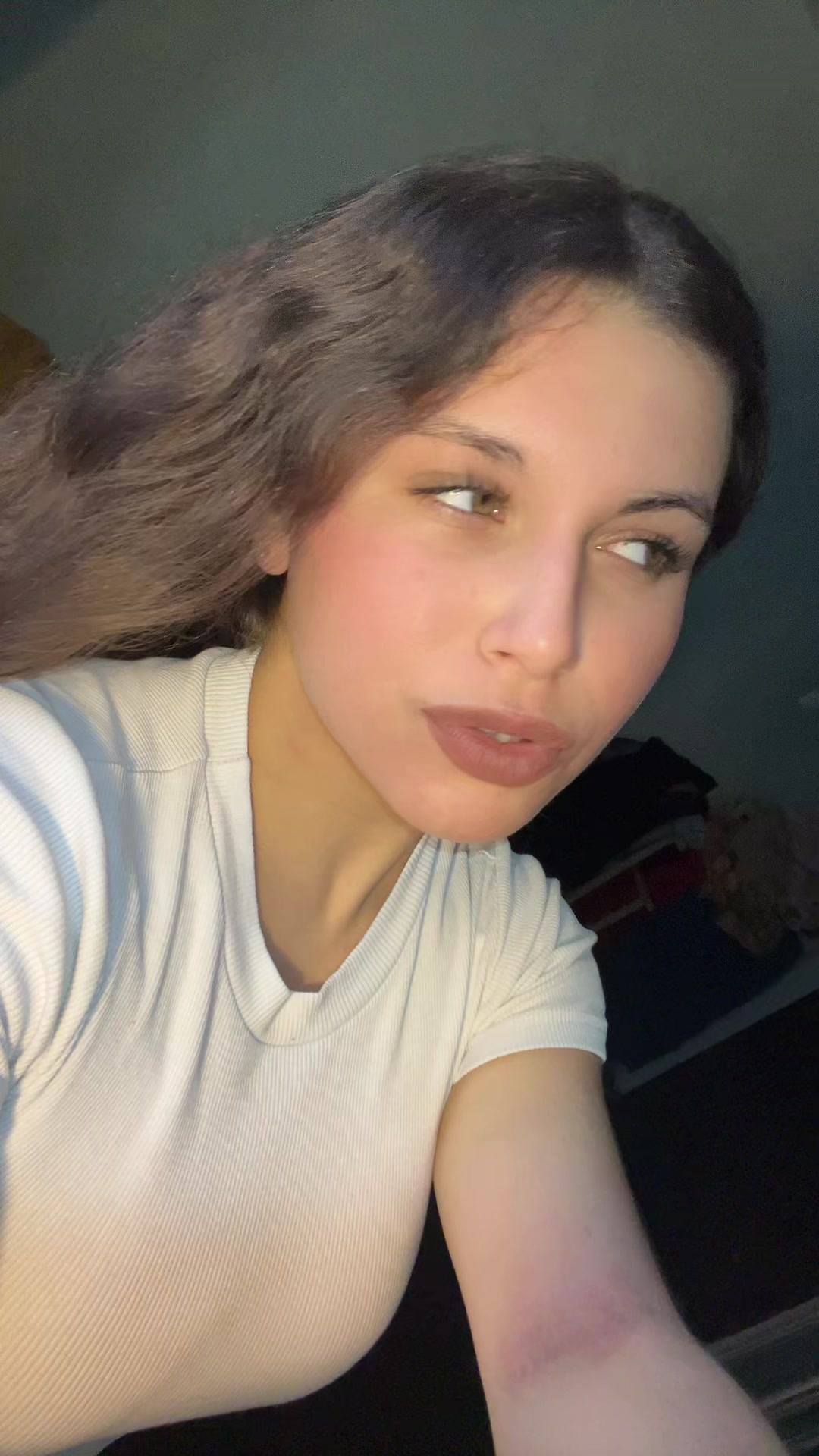 @v.i.k.a_yu