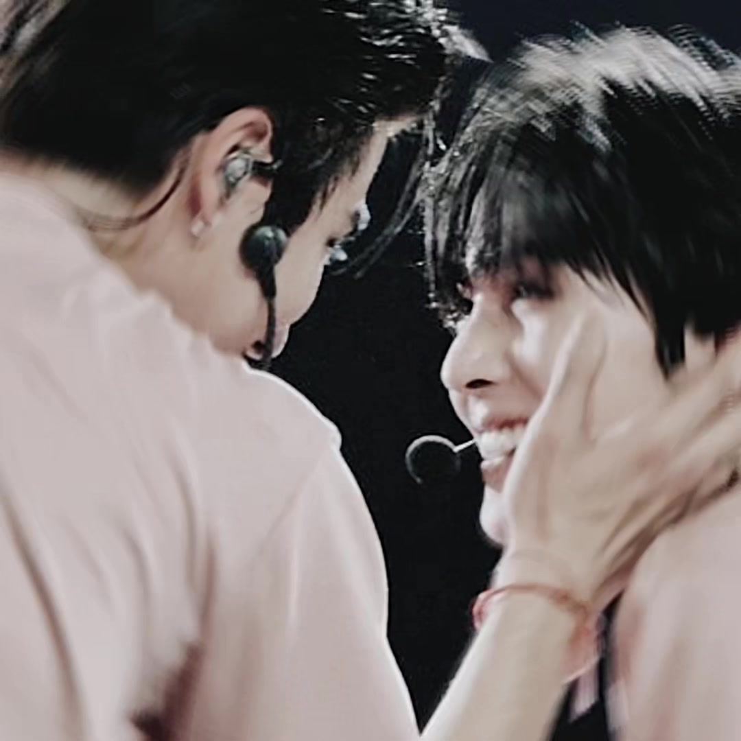 @爱 ⋮ zuzi ˎˊ˗
