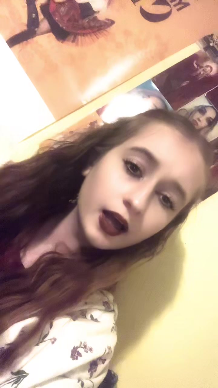 @𝑳𝒊𝒍𝒚 𝑴𝒂𝒍𝒇𝒐𝒚