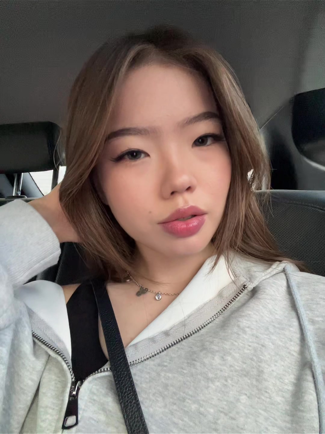 @Мадина