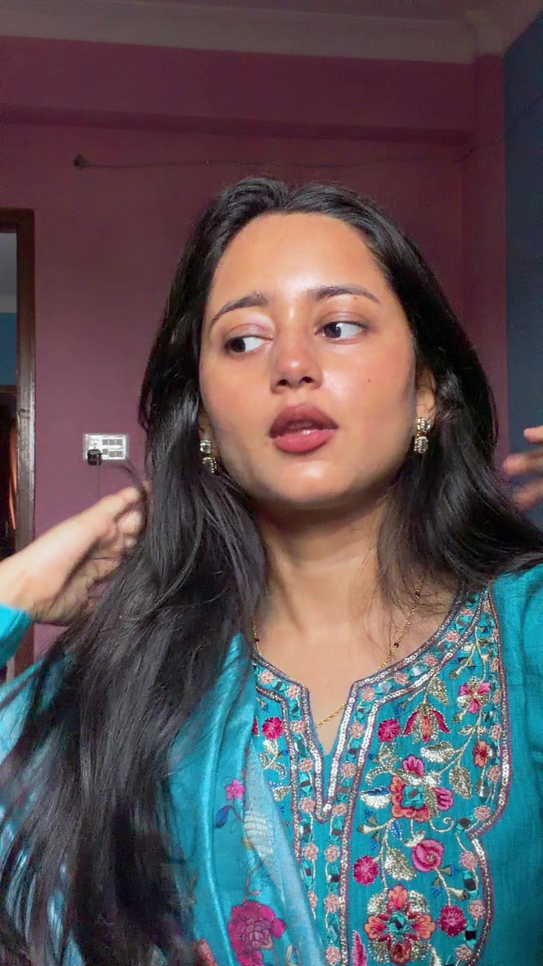 @Ayusha