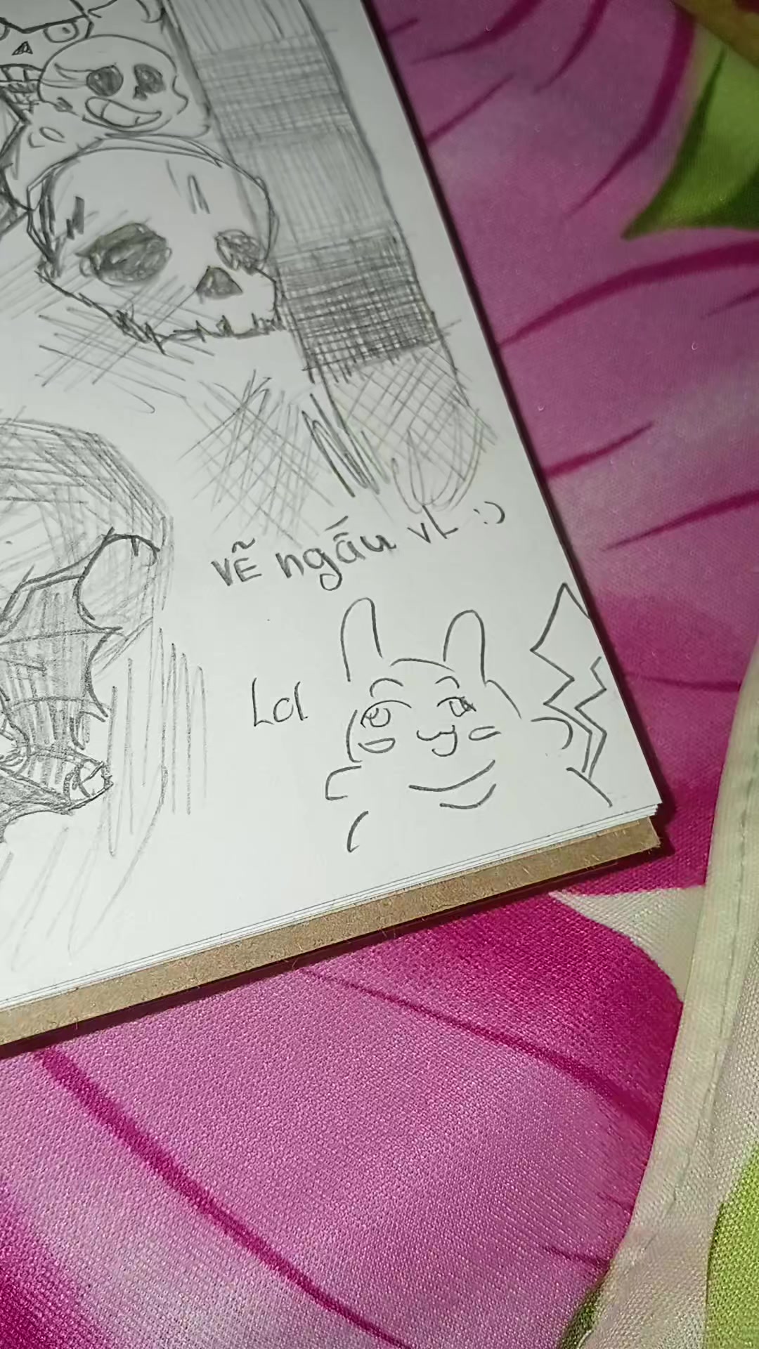@Lol.th&iacute;chvẽ🎨👀