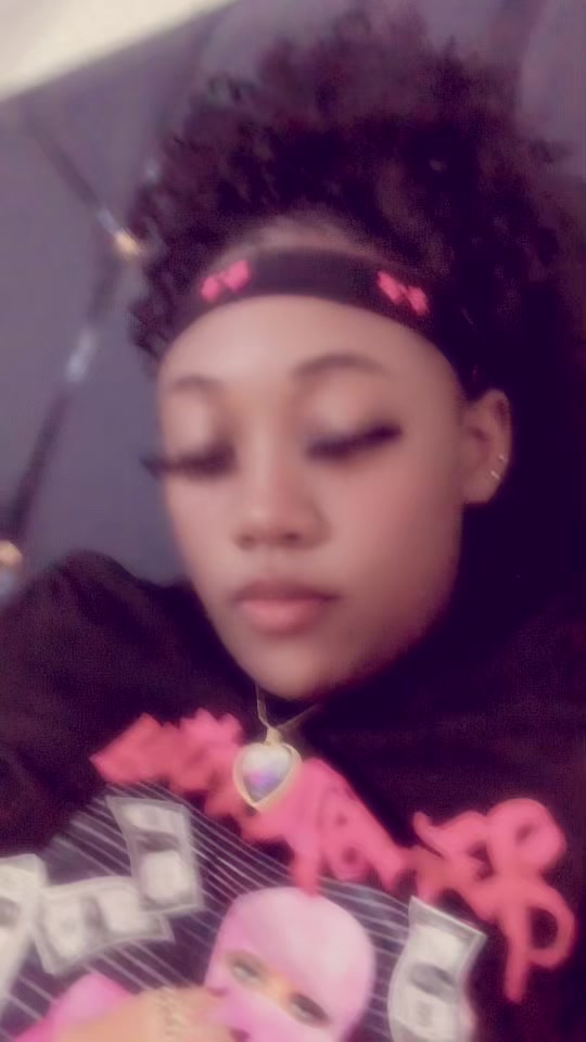 @Shèlly Chromaz_TNS๐ค