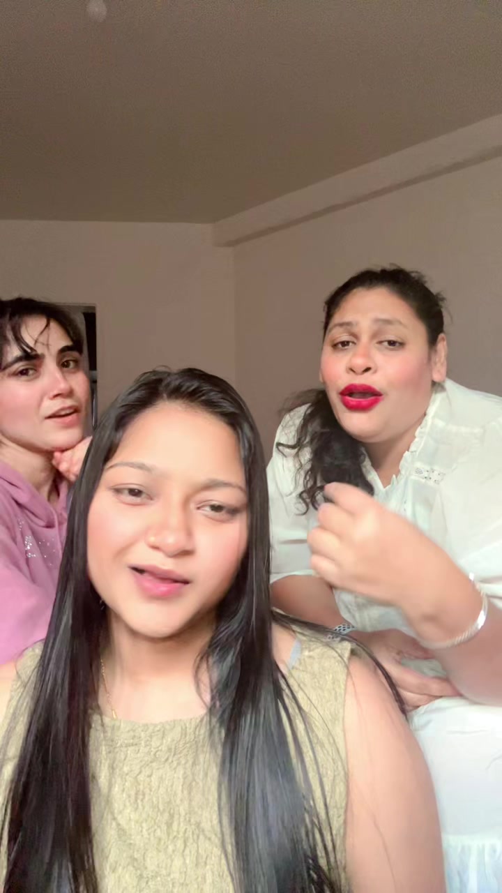 @Ankita Gautam🇬🇧🇳🇵