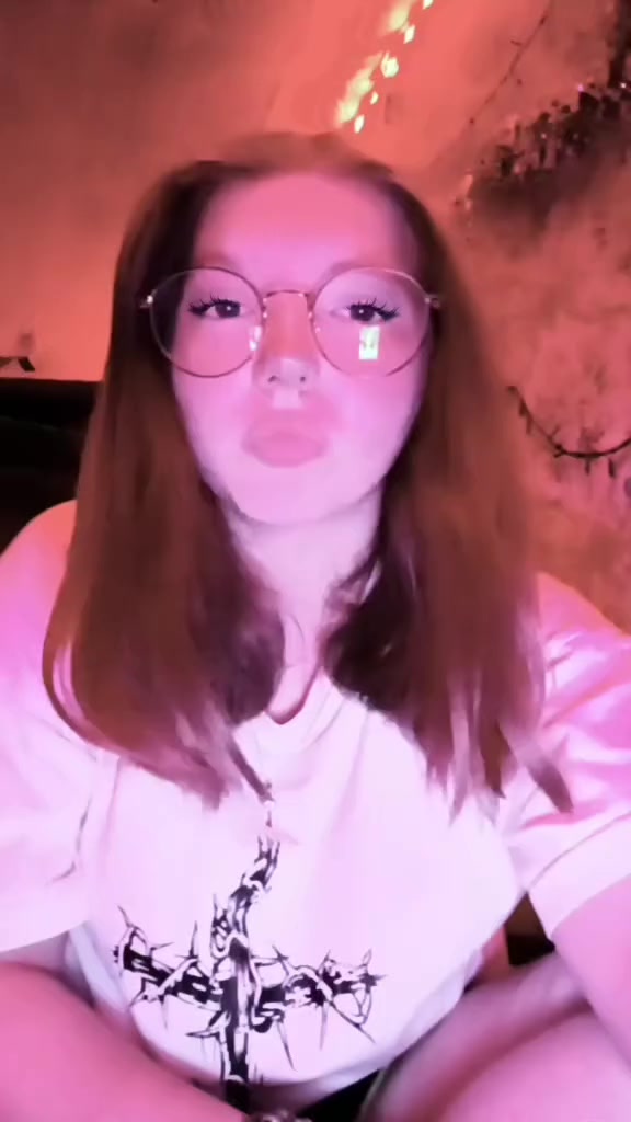 @Эленис 🌹