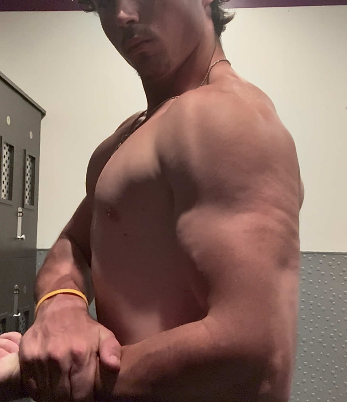 @Aidenlifts