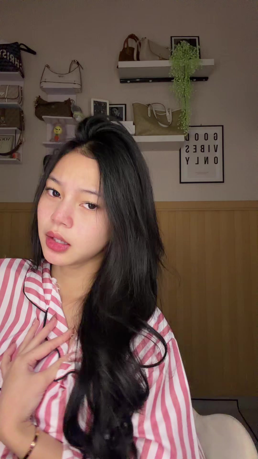 @queena_gadis