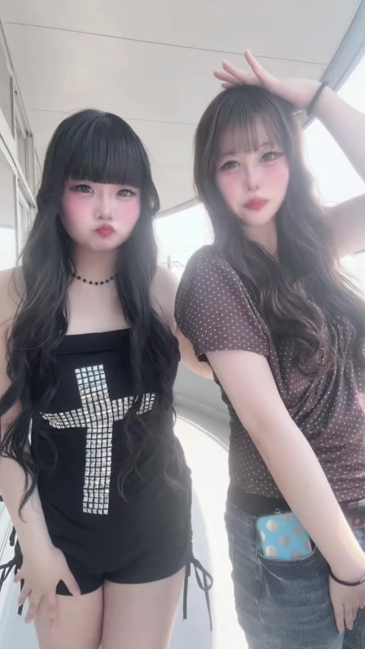 @きゃころん