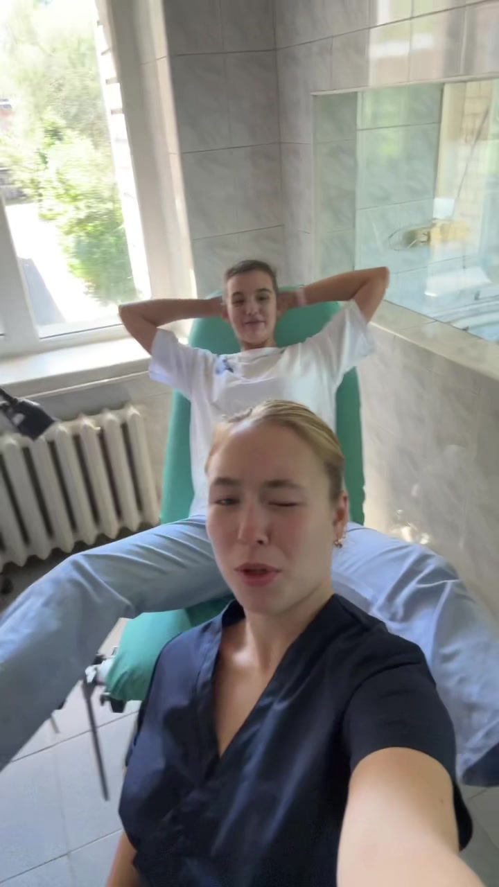 @лиза