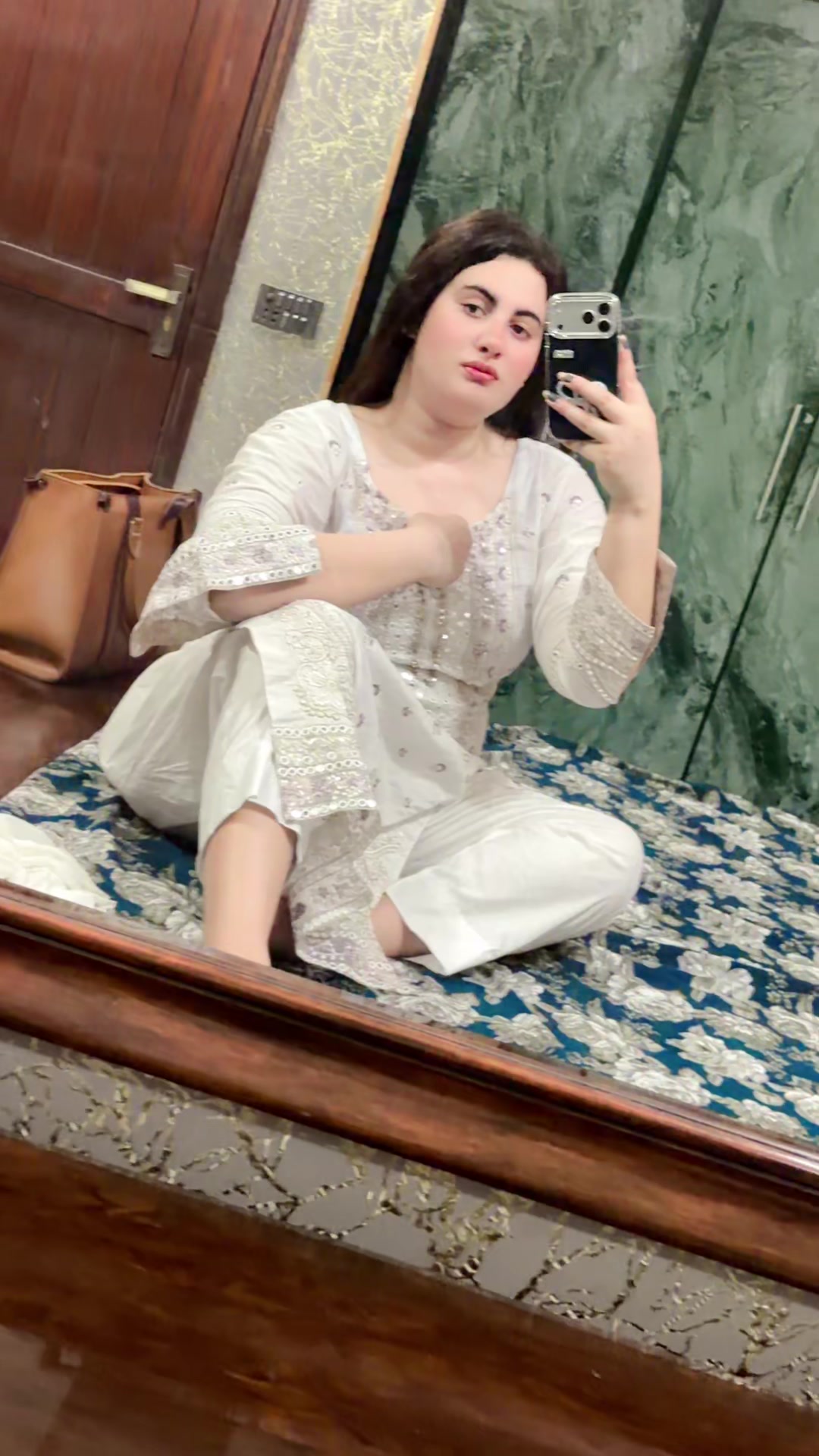 @Nayabhashim210