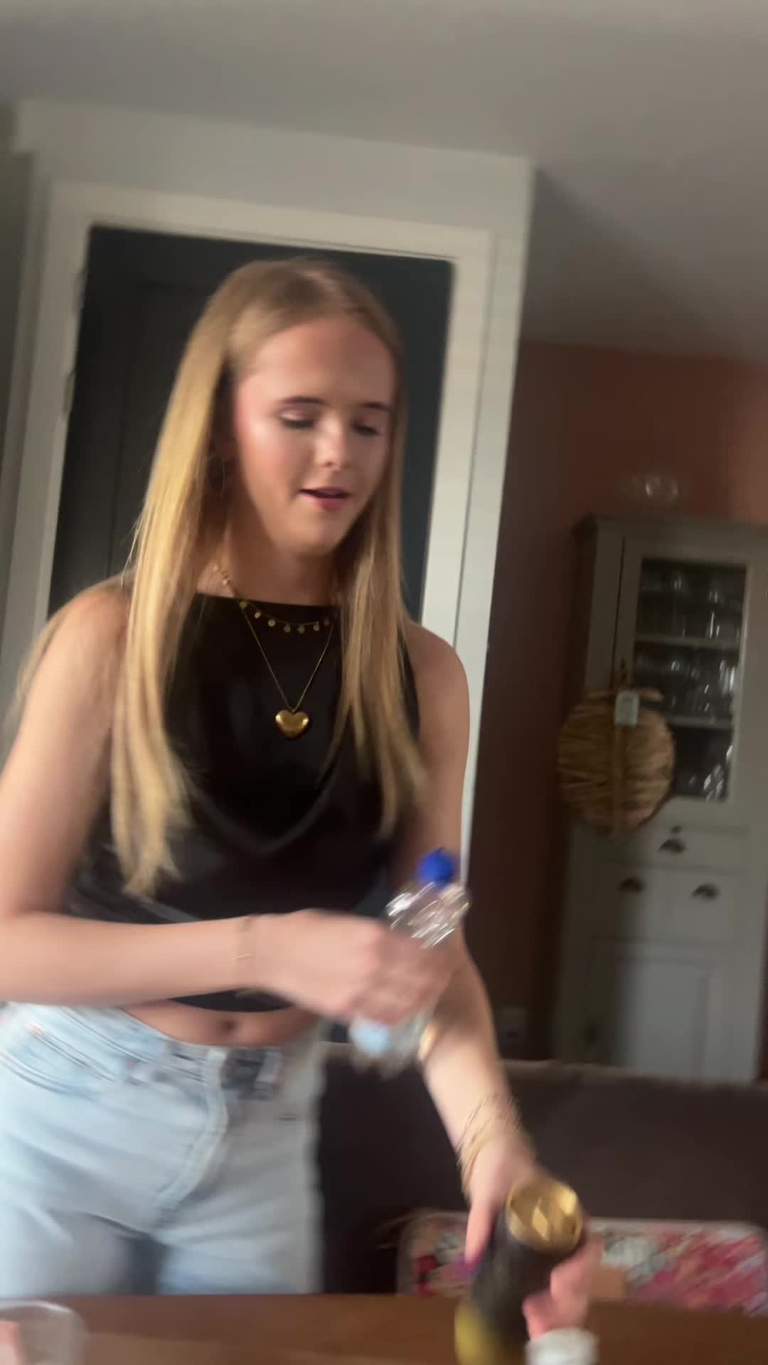 @Babezzzz🥂🥂🥂