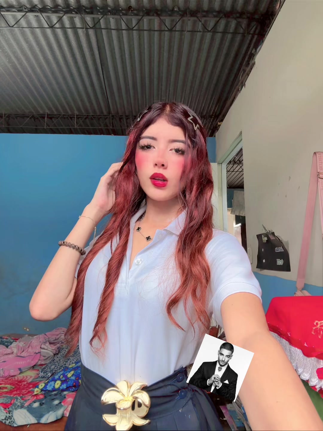 @𝓲𝓽𝔃👩🏻&zwj;🦰