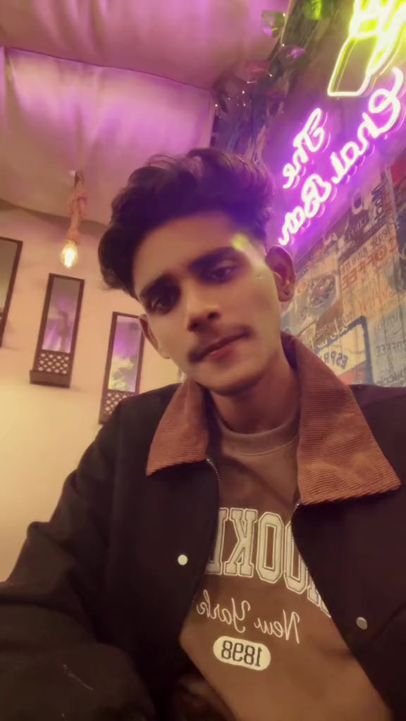 @𝐕𝐢 𝐫𝐚 𝐓