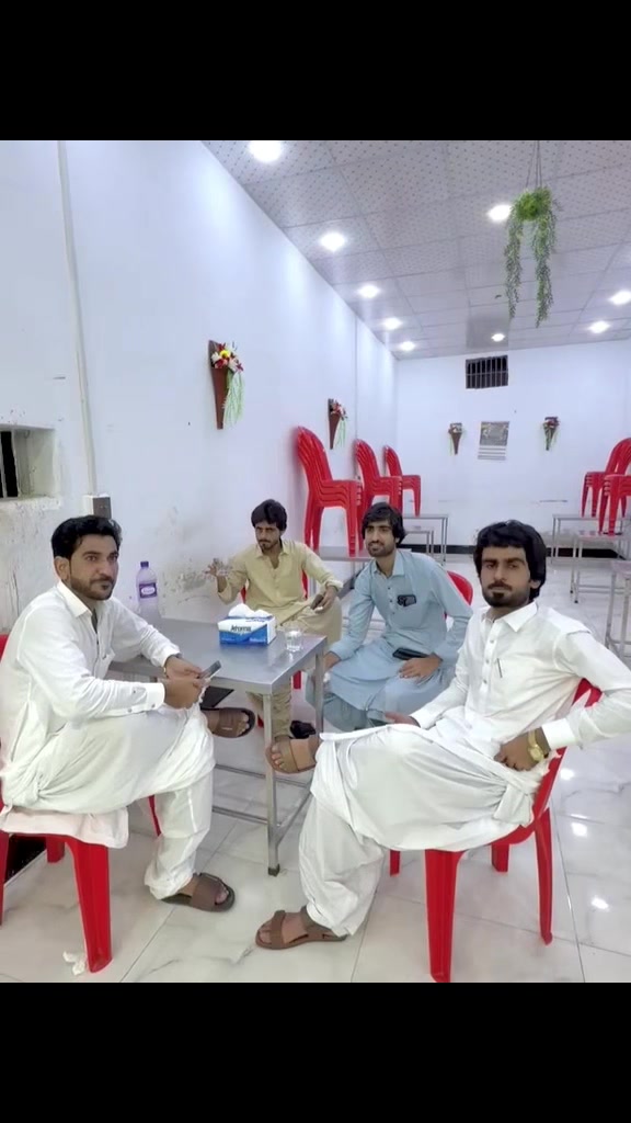 @LaaL KuLaNcHi