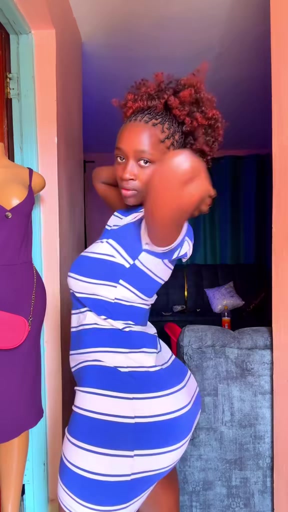 @Rosekwamboka