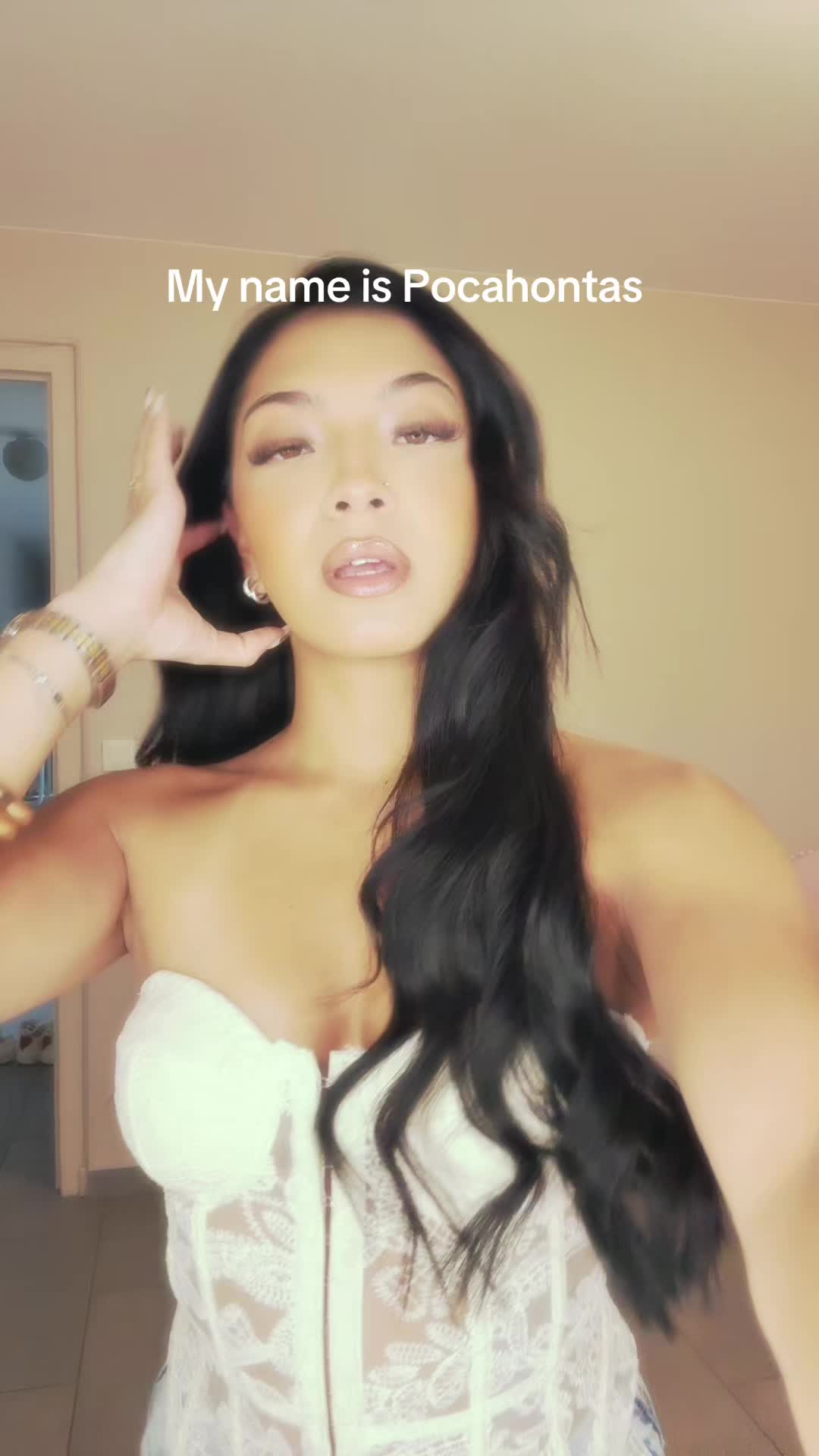@POCAHONTAS 🥥🍸