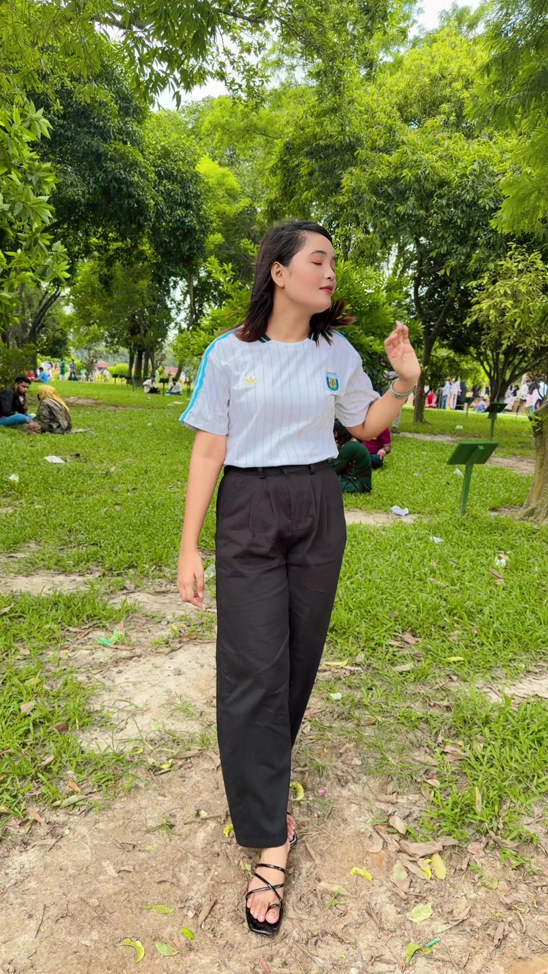 @🦋Neha Islam Nahida🦋