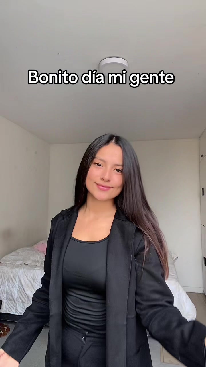 @Hisela0212