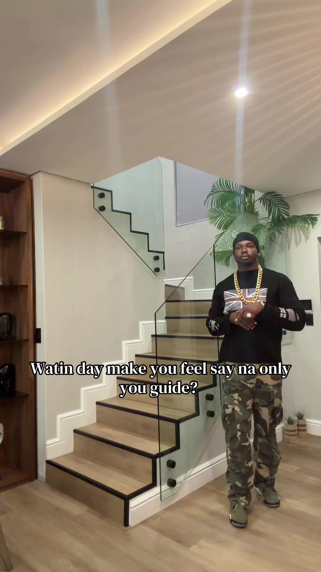 @Young CEO