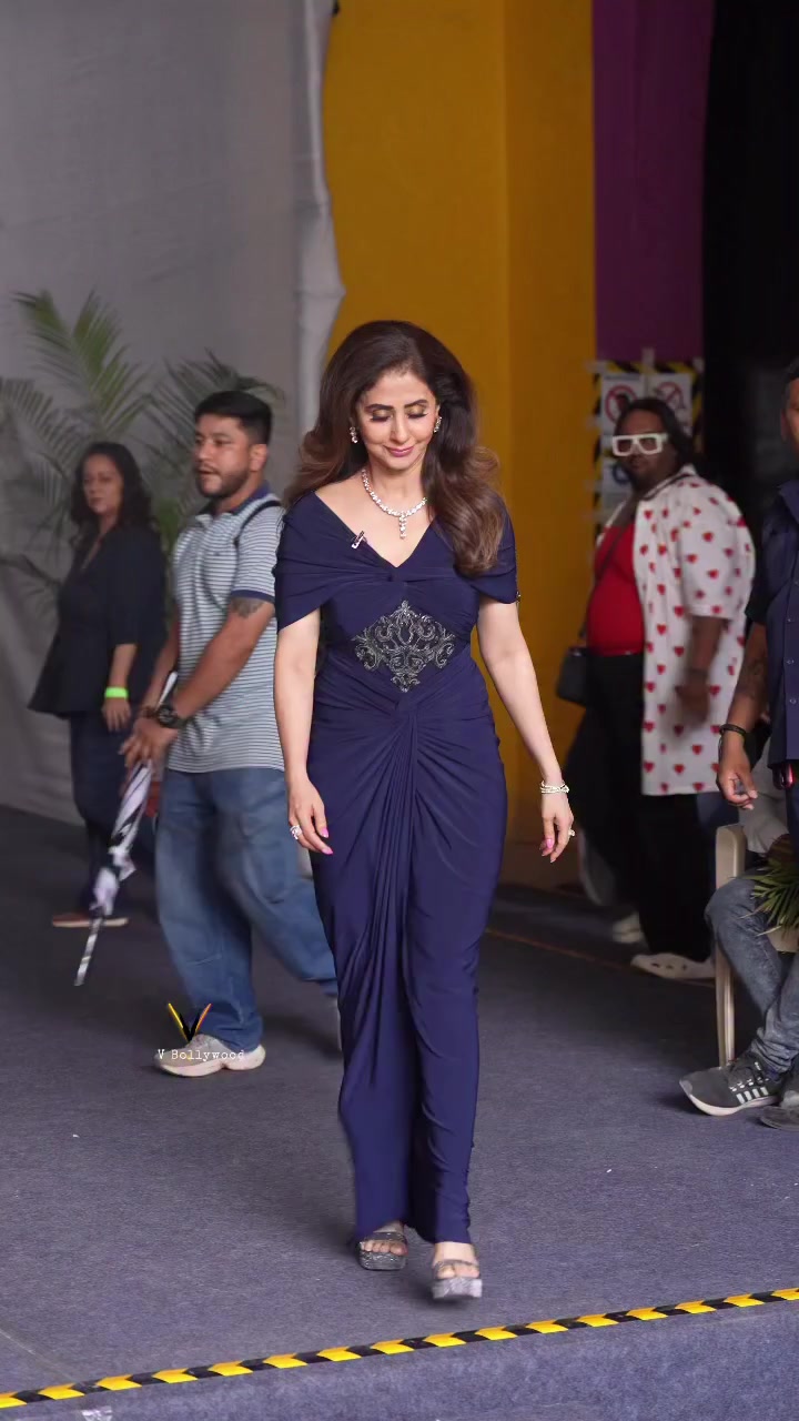 @Boink_bollywood